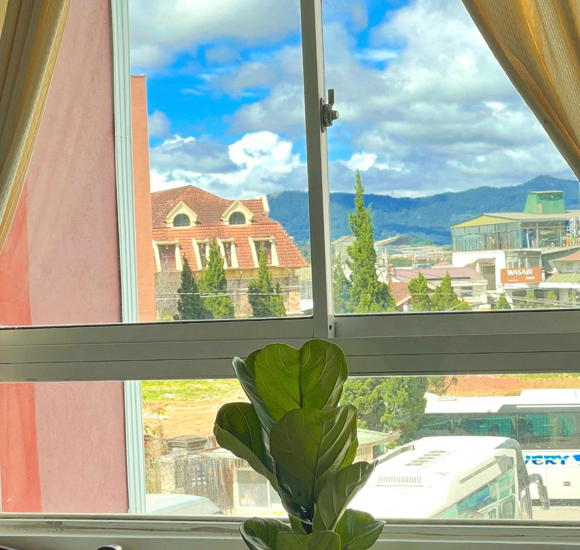 Vu Nhi Hotel Dalat Bagian luar foto